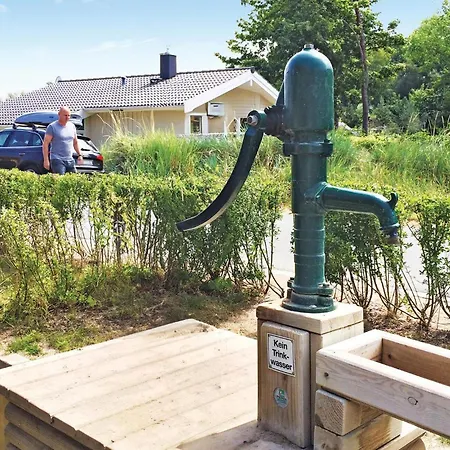 Ferienhaus Abendrot 4 - Dorf 3 *